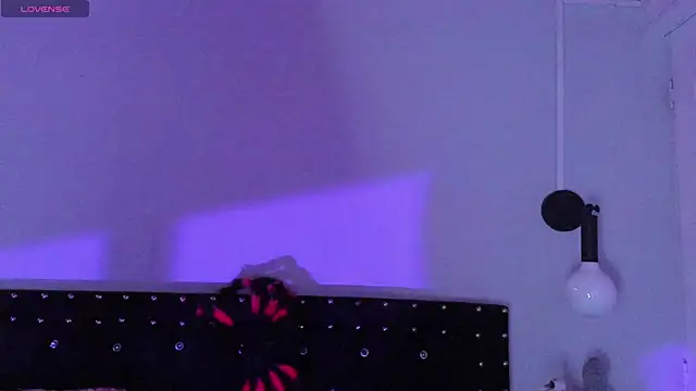 Snapshot of Ghosty_Doll chatting on October 17, 2025, 8:44 pm Ghosty Doll online show from October 17, 2025, 8:44 pm