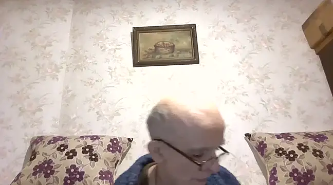 mariusica1xh online show from February 25, 2025, 12:14 am