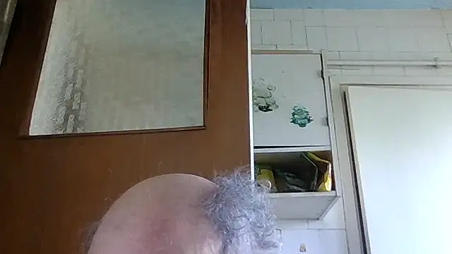 Snapshot of mariusica1@xh chatting on May 25, 2026, 9:37 am mariusica1xh online show from May 25, 2026, 9:37 am