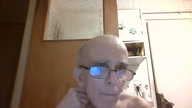 mariusica1xh online show from July 16, 2026, 6:25 pm
