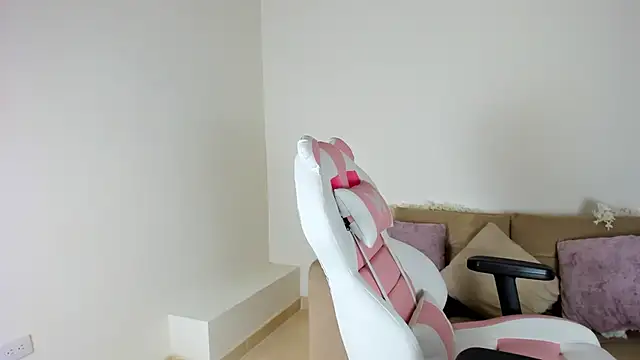 Snapshot of Charlotte_cowell_sub1_ chatting on January 21, 2025, 11:34 pm Charlotte cowell sub1 online show from January 21, 2025, 11:34 pm