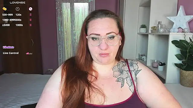 Snapshot of lovely_adelle chatting on December 9, 2024, 8:33 am lovely adelle online show from December 9, 2024, 8:33 am