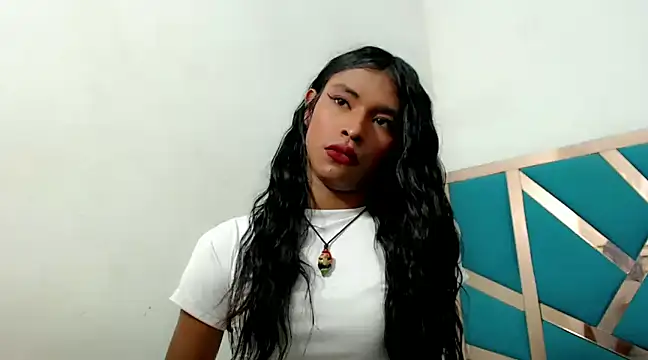 Snapshot of danna_veryhot_ chatting on March 19, 2025, 11:03 pm danna veryhot online show from March 19, 2025, 11:03 pm