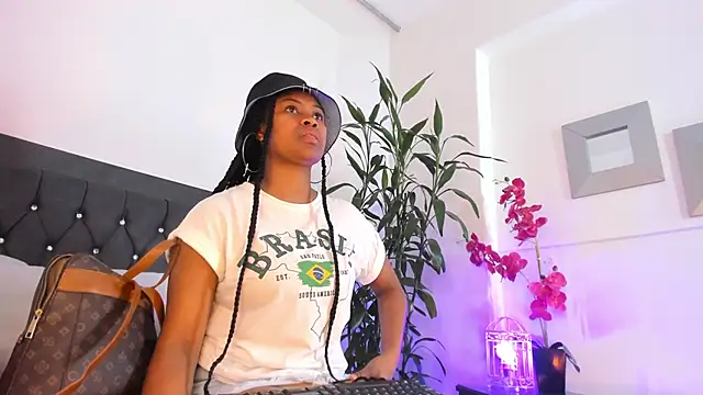 ebony hot1 online show from December 29, 2024, 3:13 pm