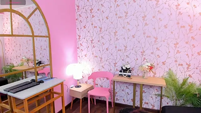 amber-hill online show from March 15, 2025, 1:19 am