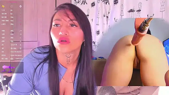 jolee   online show from April 27, 2026, 12:41 am