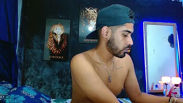 Snapshot of ryanse_hot chatting on November 2, 2025, 7:38 pm ryanse hot online show from November 2, 2025, 7:38 pm