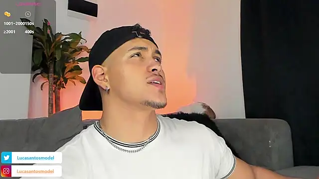 lucasanto  online show from March 6, 2025, 4:19 am