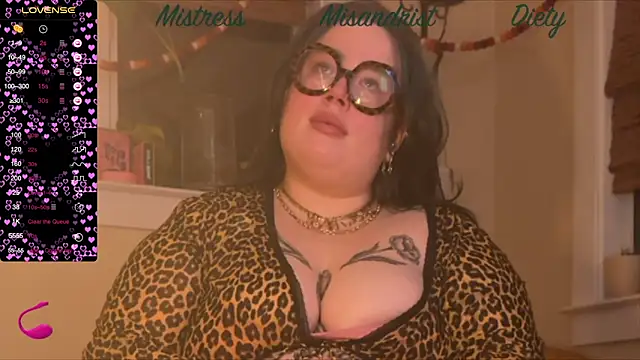 Snapshot of MissBika chatting on January 16, 2025, 8:11 am MissBika online show from January 16, 2025, 8:11 am