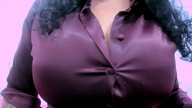 valeriasexxx online show from November 26, 2025, 9:54 am