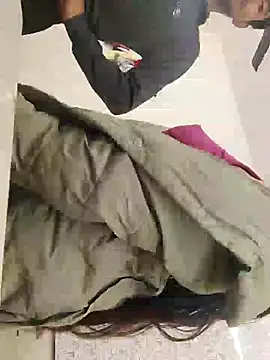 Snapshot of riya190 chatting on December 4, 2024, 5:44 pm riya190 online show from December 4, 2024, 5:44 pm