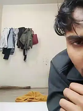 Snapshot of riya190 chatting on January 18, 2025, 5:26 pm riya190 online show from January 18, 2025, 5:26 pm