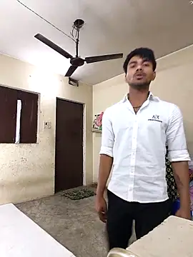 Snapshot of riya190 chatting on February 26, 2025, 5:50 pm riya190 online show from February 26, 2025, 5:50 pm