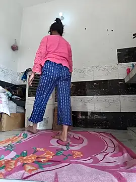 Snapshot of riya190 chatting on November 13, 2025, 8:35 am riya190 online show from November 13, 2025, 8:35 am