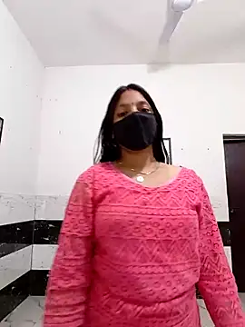 Snapshot of riya190 chatting on December 16, 2025, 5:40 pm riya190 online show from December 16, 2025, 5:40 pm