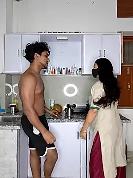 riya190 online show from May 16, 2026, 1:54 pm