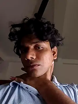riya190 online show from May 23, 2026, 5:06 pm