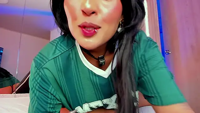 EviePhoenix online show from June 11, 2026, 9:24 pm