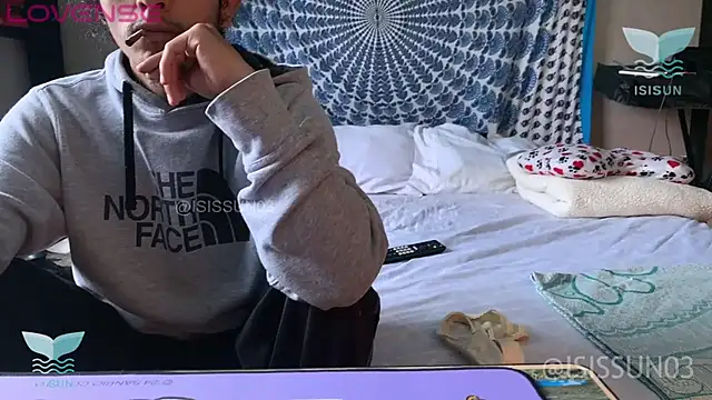 Snapshot of isissun03 chatting on October 6, 2025, 1:52 pm isissun03 online show from October 6, 2025, 1:52 pm