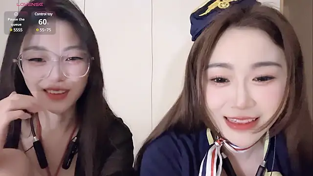 Snapshot of Sweet-Angel999 chatting on January 3, 2025, 3:22 pm Sweet-Angel999 online show from January 3, 2025, 3:22 pm