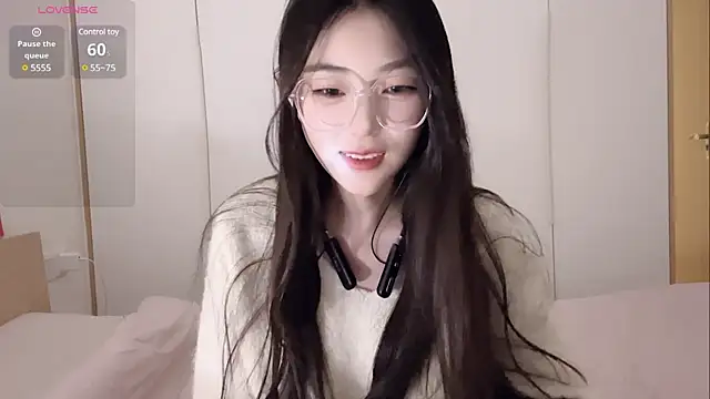 Snapshot of Sweet-Angel999 chatting on March 1, 2025, 6:11 pm Sweet-Angel999 online show from March 1, 2025, 6:11 pm