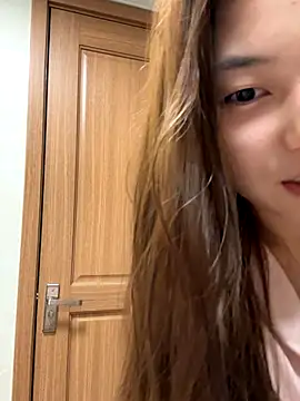 Snapshot of Sweet-Angel999 chatting on October 25, 2025, 1:51 pm Sweet-Angel999 online show from October 25, 2025, 1:51 pm