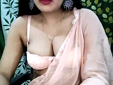 Snapshot of Aarvi_Arora chatting on October 10, 2025, 9:52 am Aarvi Arora online show from October 10, 2025, 9:52 am