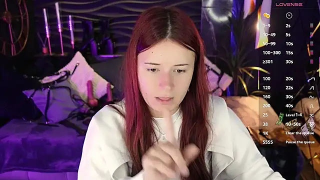 Lily Moonlight online show from July 23, 2026, 7:17 am