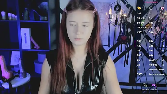 Lily Moonlight online show from July 28, 2026, 3:21 pm