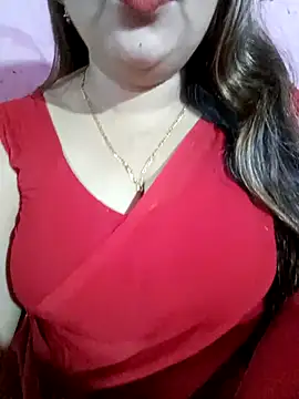 Snapshot of Beautyy38 chatting on November 22, 2025, 3:05 am Beautyy38 online show from November 22, 2025, 3:05 am