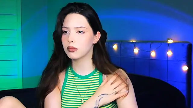 Snapshot of Stacy_Gonzales_ chatting on March 13, 2025, 9:32 am Stacy Gonzales online show from March 13, 2025, 9:32 am