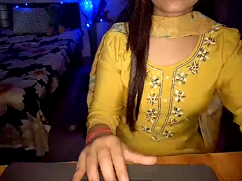 WildRuhi20 online show from February 19, 2026, 5:25 am