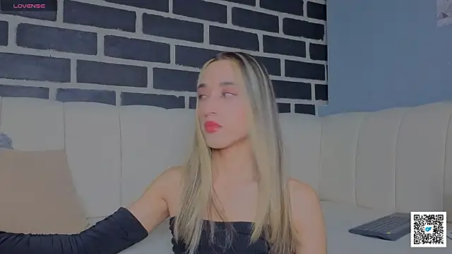 Goddivaa online show from February 20, 2026, 1:57 am