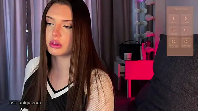 MENNDI online show from February 12, 2025, 9:42 am