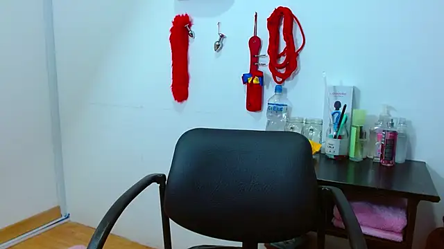 Snapshot of JessicaRabbit04 chatting on January 7, 2025, 9:03 pm JessicaRabbit04 online show from January 7, 2025, 9:03 pm