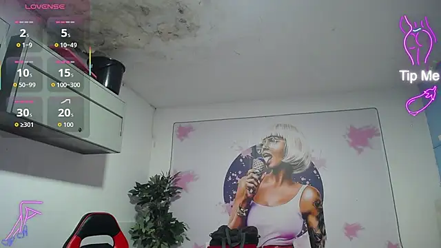 cristal horny19 online show from June 26, 2026, 12:04 am