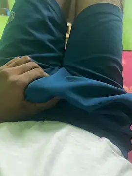 Snapshot of pussylover143x chatting on November 11, 2025, 1:22 pm pussylover143x online show from November 11, 2025, 1:22 pm