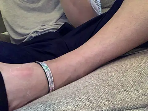 skatebored online show from December 29, 2024, 9:20 pm