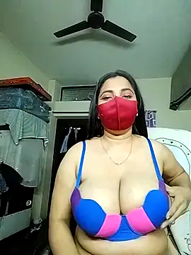 Snapshot of Madhavi_mishra chatting on February 13, 2025, 11:37 pm Madhavi mishra online show from February 13, 2025, 11:37 pm