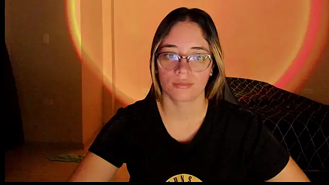 atenas 05  online show from October 17, 2025, 9:34 am