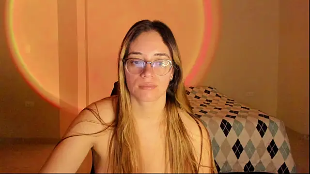 atenas 05  online show from October 30, 2025, 9:22 am