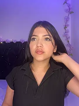 Snapshot of alisson_carolina73 chatting on January 17, 2025, 1:36 am alisson carolina73 online show from January 17, 2025, 1:36 am