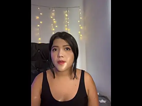 Snapshot of alisson_carolina73 chatting on November 17, 2025, 7:08 pm alisson carolina73 online show from November 17, 2025, 7:08 pm