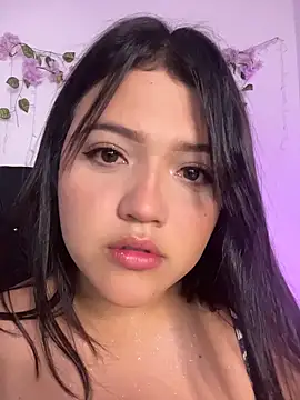 alisson carolina73 online show from March 6, 2026, 1:57 am