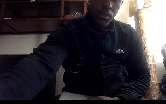 Snapshot of POPAYE972 chatting on July 12, 2026, 9:55 am POPAYE972 online show from July 12, 2026, 9:55 am