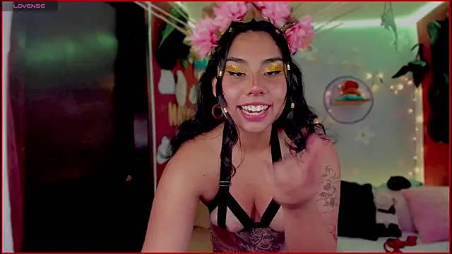 Snapshot of kiki_cavilll chatting on October 31, 2025, 2:51 pm kiki cavilll online show from October 31, 2025, 2:51 pm