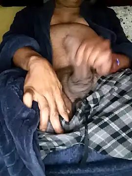 Snapshot of Professor_Leo_ chatting on February 13, 2025, 11:39 am Professor Leo online show from February 13, 2025, 11:39 am