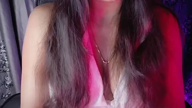 Snapshot of SexyAndHottie chatting on May 9, 2026, 4:34 pm SexyAndHottie online show from May 9, 2026, 4:34 pm