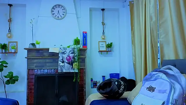 dulce celeste15 online show from March 13, 2026, 1:29 pm