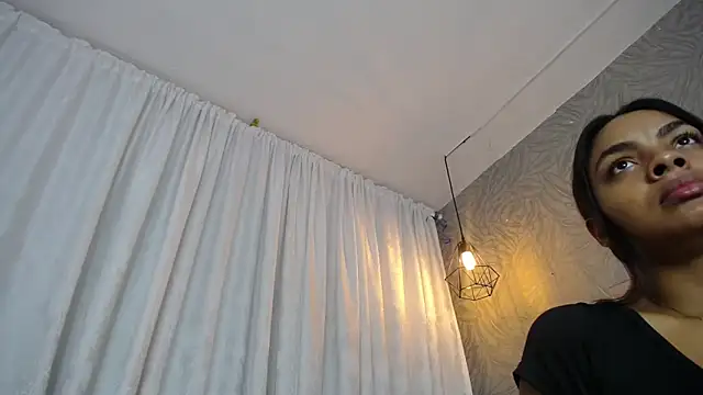 KOURTNEY-- online show from November 8, 2025, 1:50 am